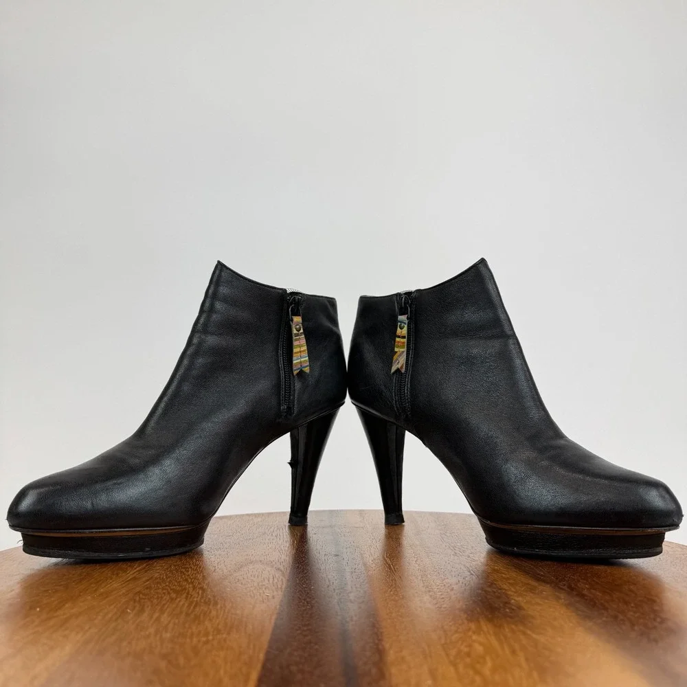 Womens Paul Smith Black Leather Heeled Ankle Booties‎ Boots Size 40 US 10 M GUC